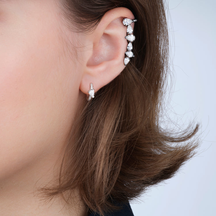 Serti sur Vide イヤーカフ ブラックゴールド 6個ペアカットダイヤモンド