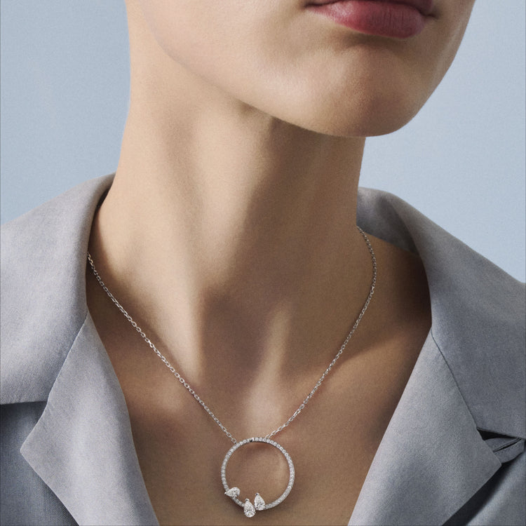 Serti sur Vide ペンダント ダイヤモンド