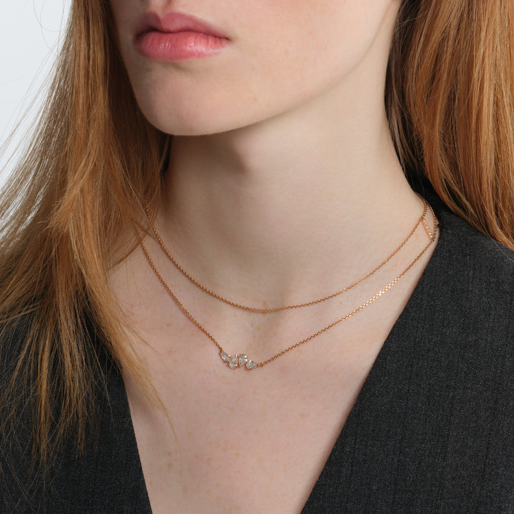 Serti sur Vide ペンダント