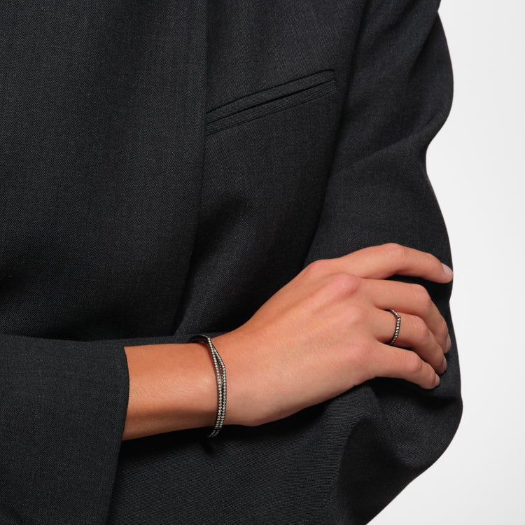 Antifer ダイヤモンドを敷き詰めたブラックゴールドのブレスレット