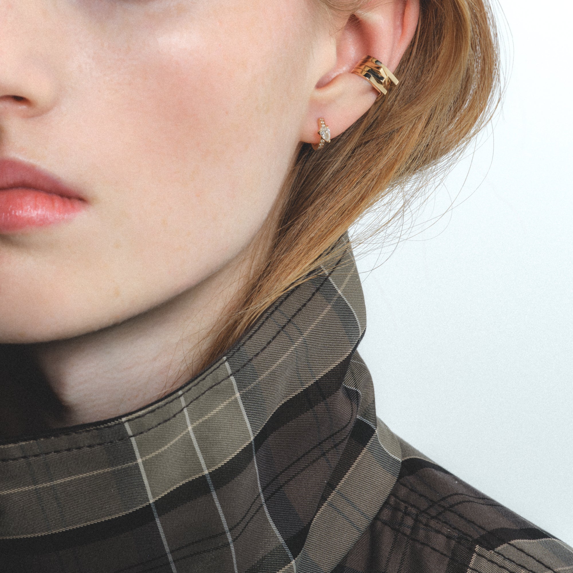 REPOSSI Antifer 2連ピアス ホワイトゴールド Antifer 2連 リング ホワイトゴールド